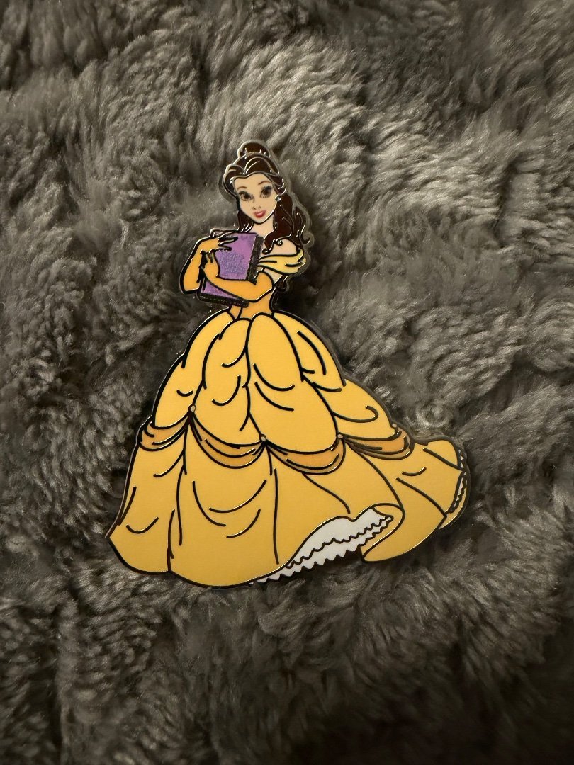 Disney Beauty And The Beast Belle & Book Enamel Pin