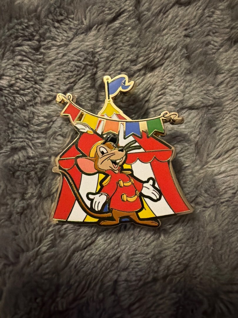 Timothy mouse with circus tent (Disney mice blind box)