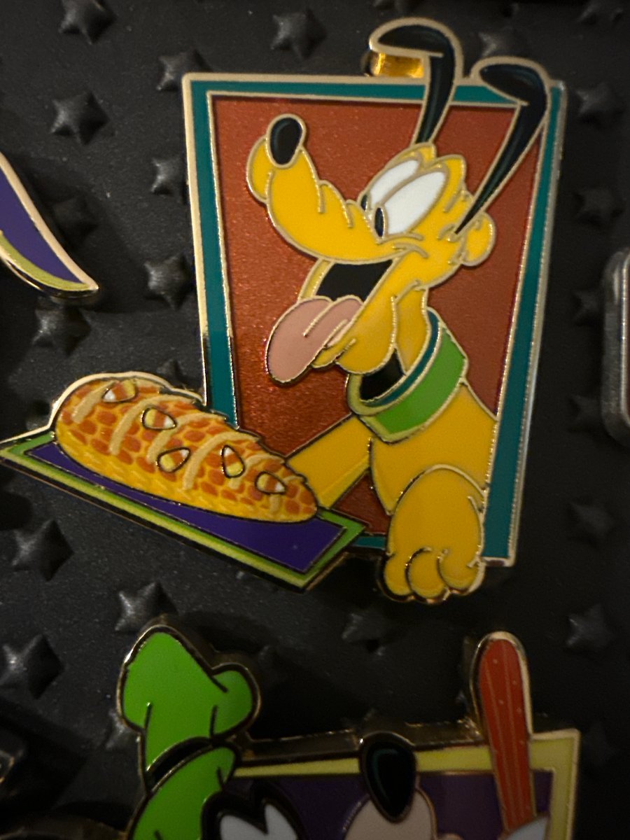 2024 Disney Parks Mickey's Not So Scary Halloween Party Mystery Pins MNSSHP Pluto