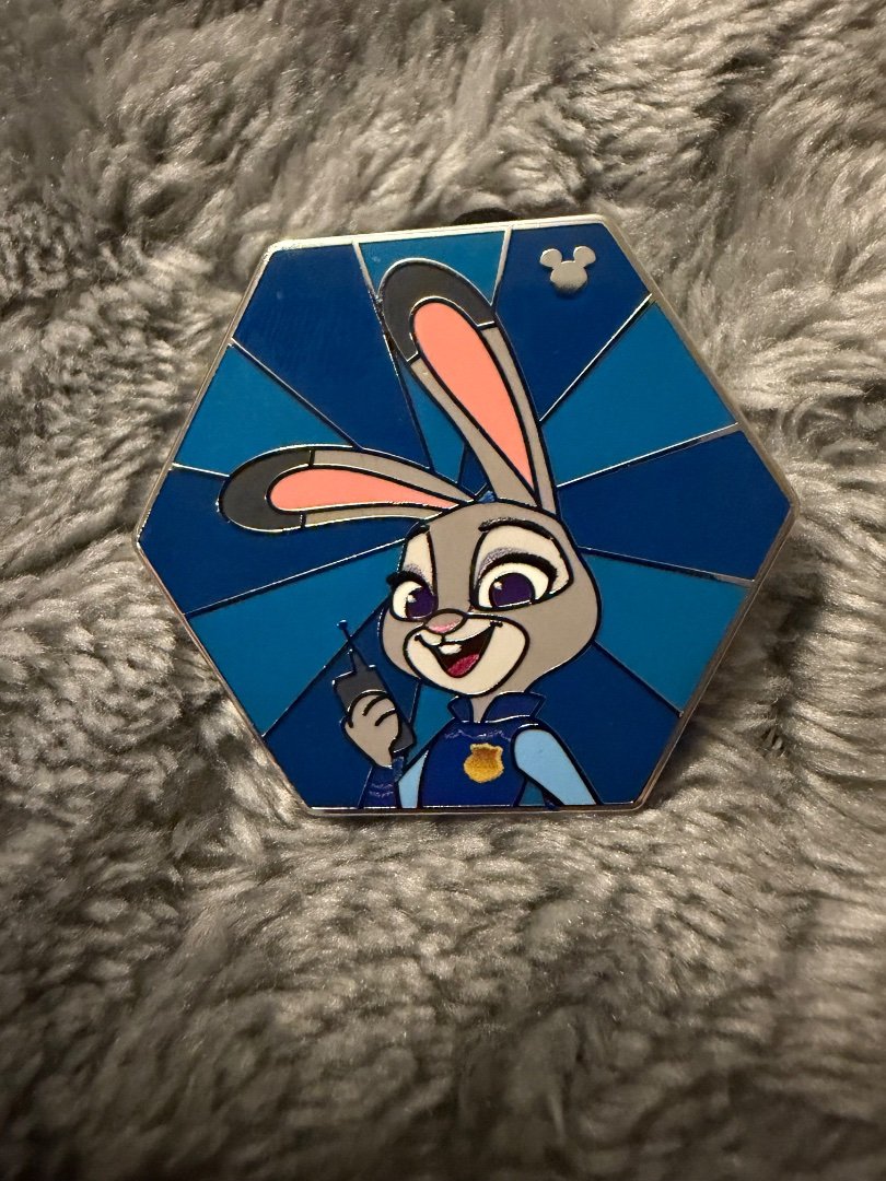 2026 Hidden Mickey Wave A Zootopia Judy Hopps Hexagon Enamel Pin