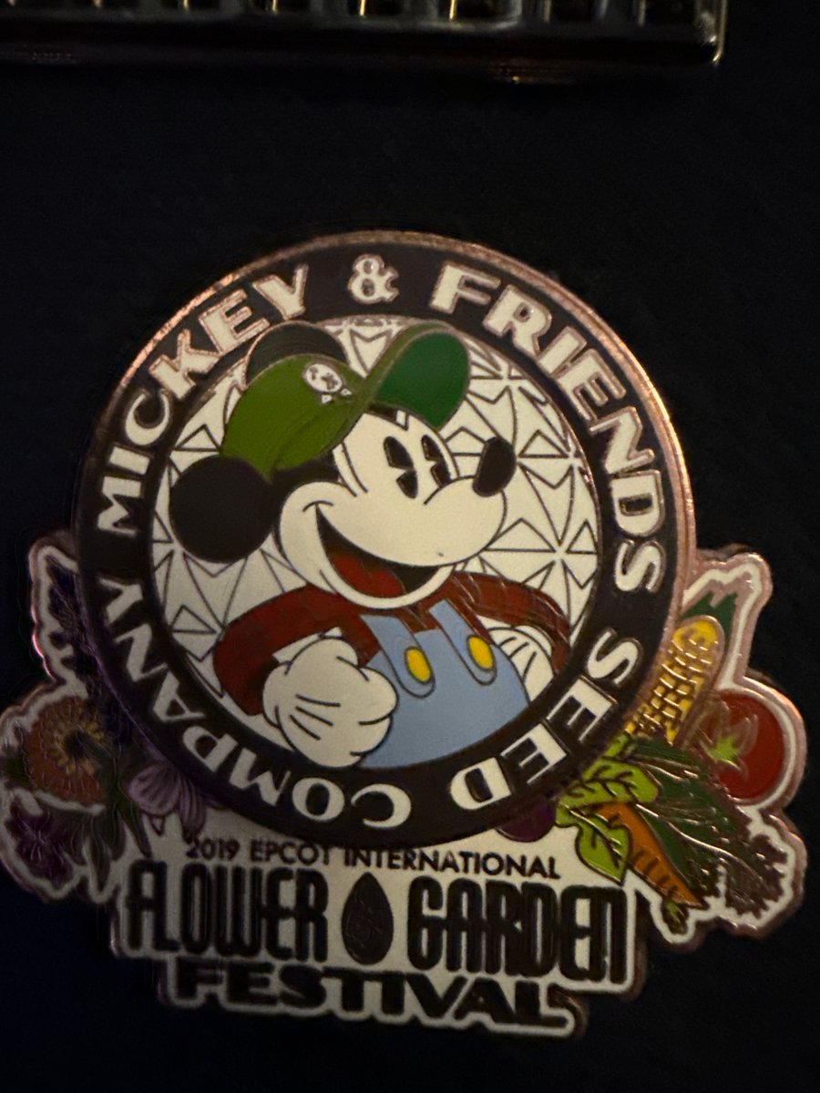 Disney Pin 2019 Epcot Flower & Garden Festival Mickey & Friends Seed Company LR