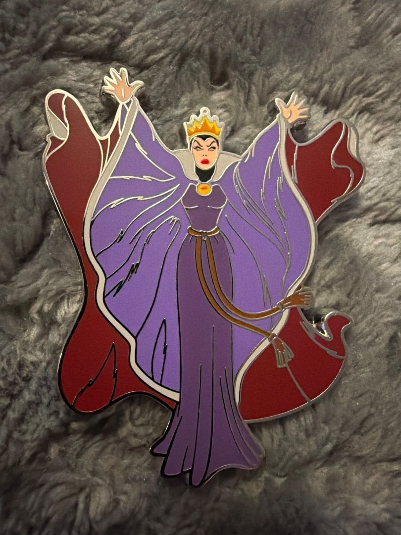 PALM Evil Queen Snow White Disney Pin (F)