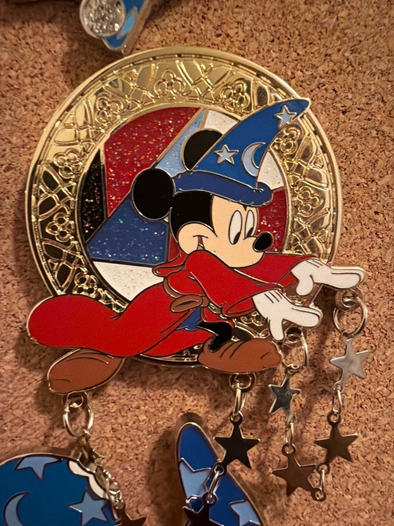 Disney The Market Japan Sorcerer Mickey Magic Dangle LR Pin